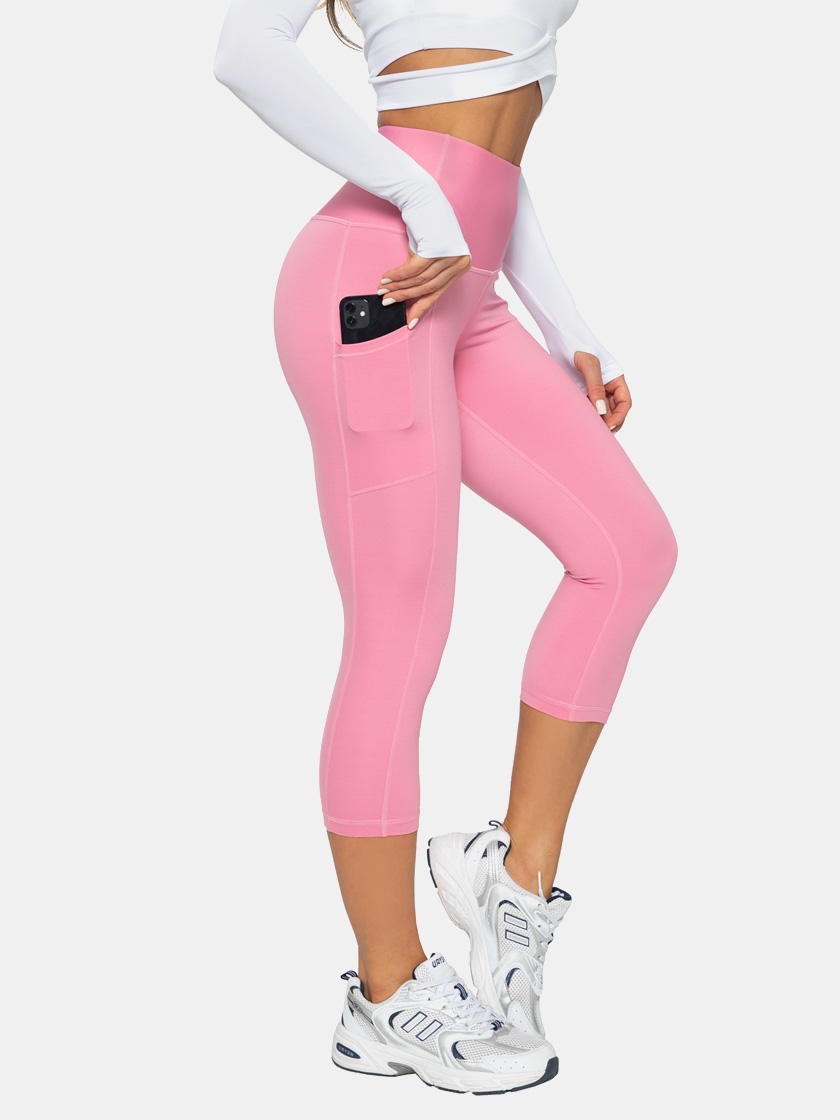 LAPASA High Waist Yoga Pants with Side Pockets Capri Tummy Control Sports Leggings L02B1
